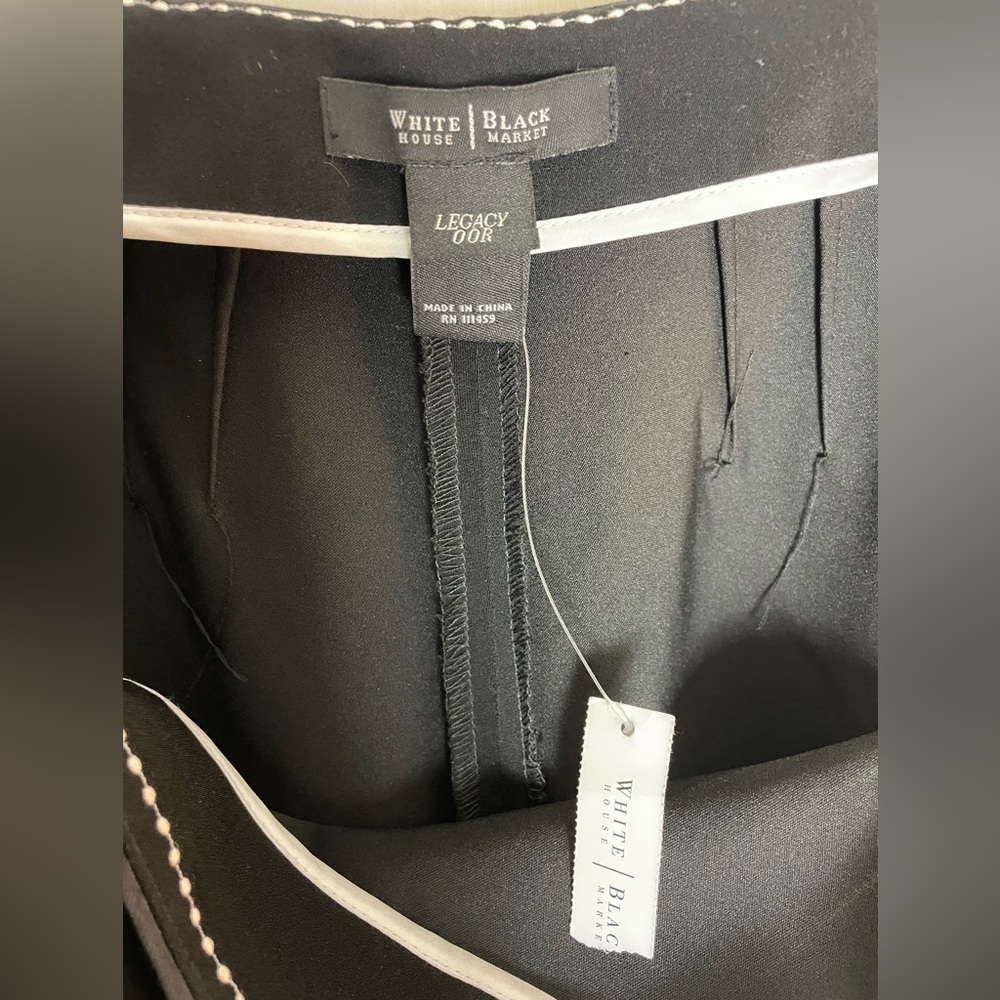 White House Black Market side zipper, straight leg, Legacy dress pants, size 00R